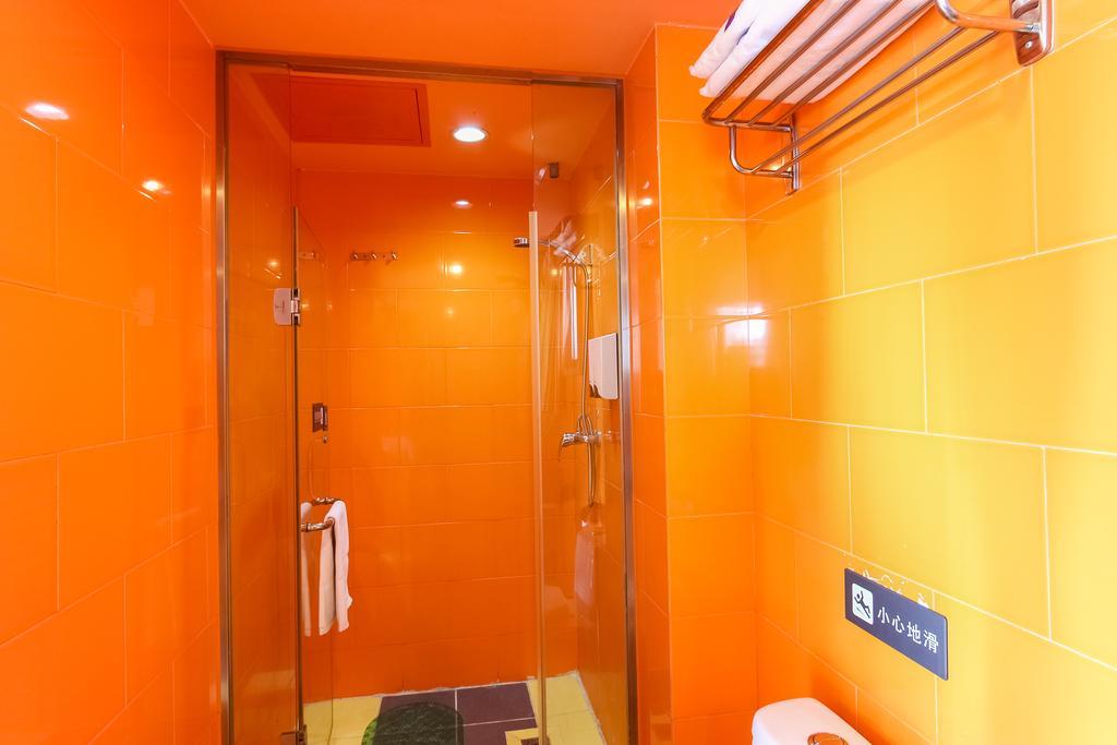 7Days Inn Guangzhou Wuyang New Town Экстерьер фото
